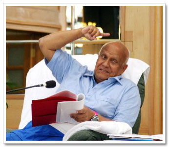 Sri Chinmoy Reading Stories